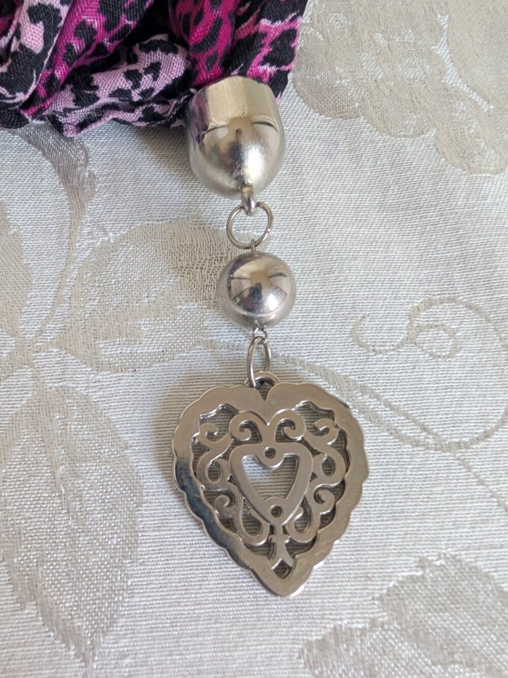 BOHO Scarf Necklace Heart Pendant Purple Leopard Print - Picture 3 of 6